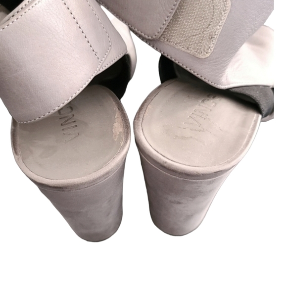 VINCE Anetta Chelsea Booties Heels 40 9 Slingback Sandals RARE Woodsmoke Grey - Picture 10 of 16